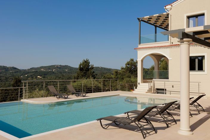 Image No.3-4 Bed House for sale