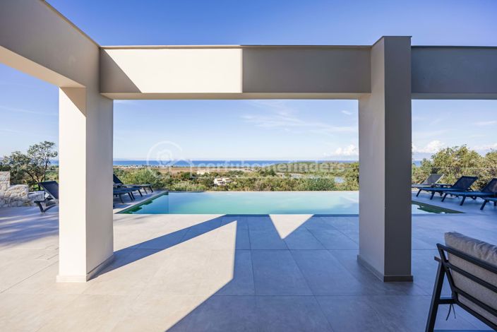 Image No.3-4 Bed House for sale