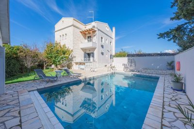 ceabb347-909a-4ac7-b239-aff54f3179f4