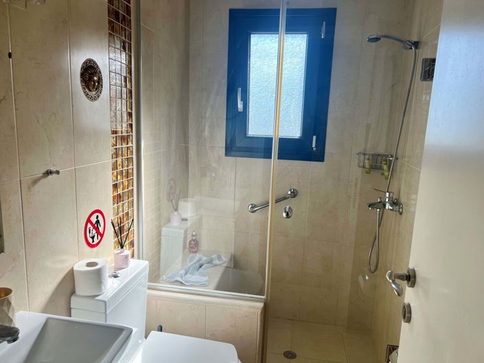 Image No.11-4 Bed House for sale