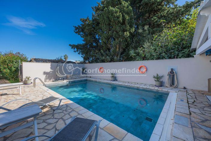 Image No.15-4 Bed House for sale