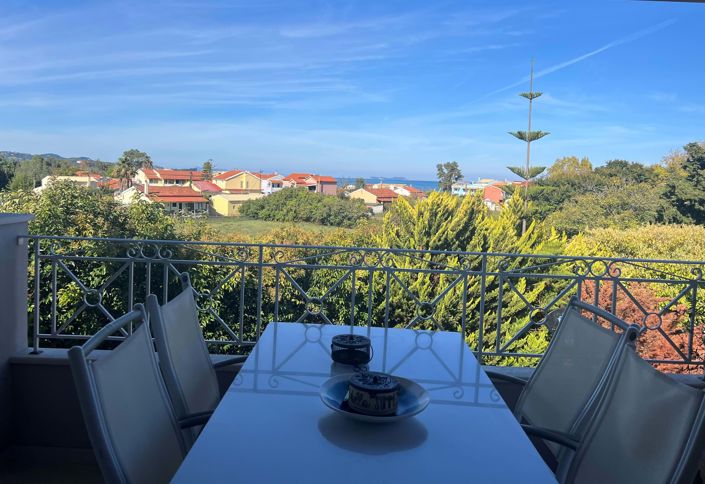 Image No.4-4 Bed House for sale