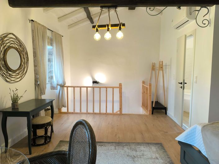 Image No.12-1 Bed House for sale