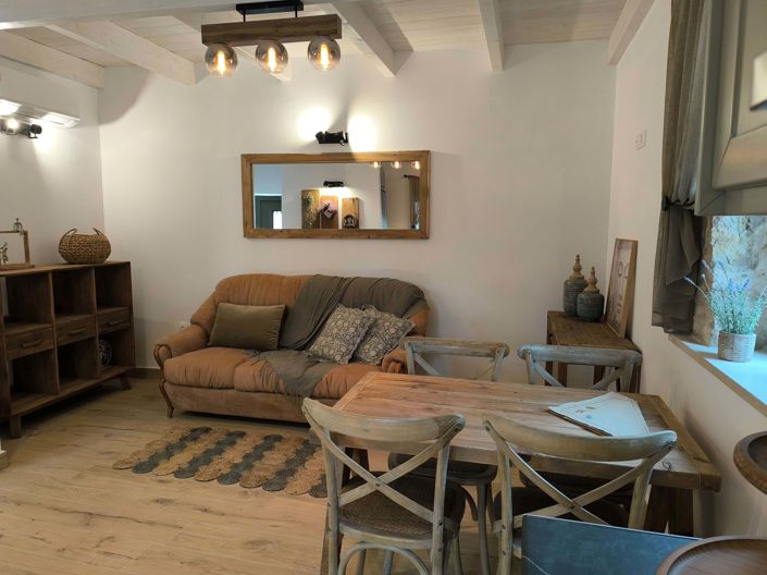 Image No.5-1 Bed House for sale