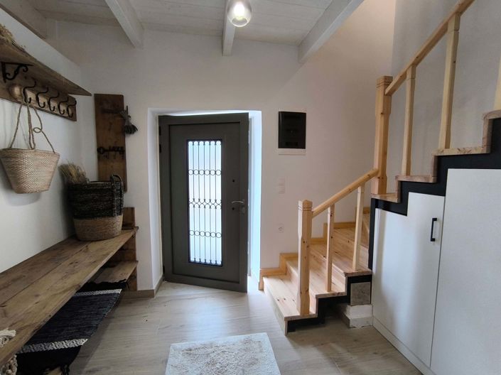 Image No.7-1 Bed House for sale