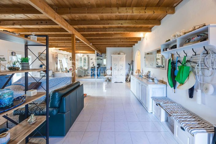 Image No.4-3 Bed House for sale