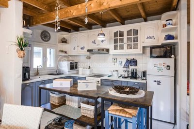 1e8267ae-1635-4644-8129-95259f0431a3