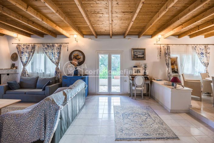 Image No.9-3 Bed House for sale