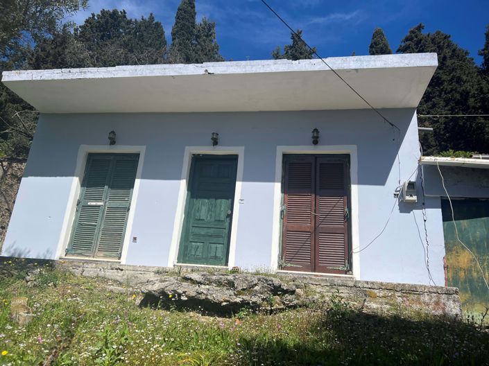 Image No.13-2 Bed House for sale