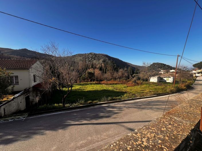 Image No.4-Maison de 2 chambres à vendre à Loutses