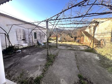 be61dd77-ef3d-43e0-9883-99425f9a8b12