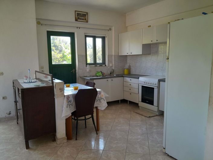 Image No.3-4 Bed House for sale