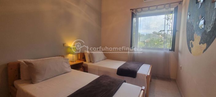 Image No.21-3 Bed House for sale