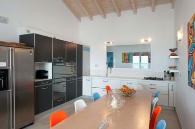 e93aa3a2-a506-45c3-823c-3dd835bfdec0