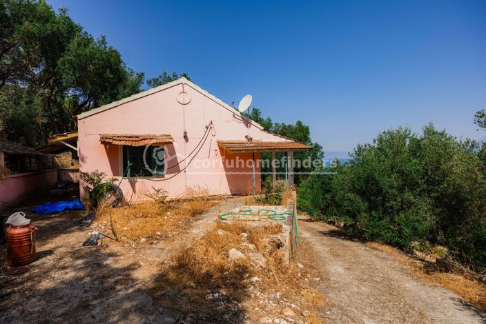 Image No.4-3 Bed Property for sale
