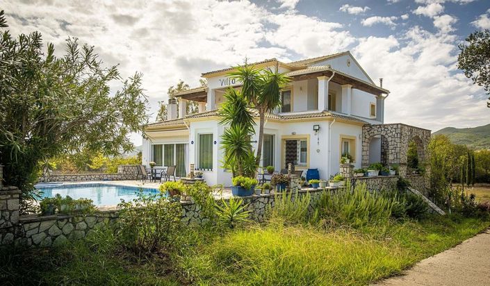 Image No.12-4 Bed House for sale