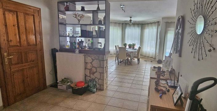 Image No.4-4 Bed House for sale