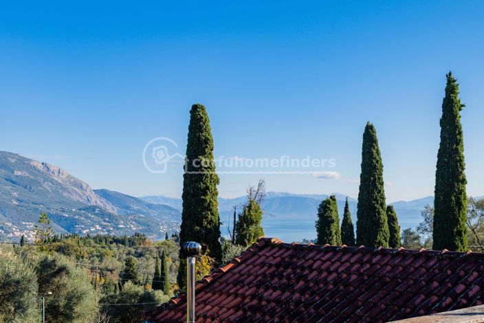 Image No.23-5 Bed House for sale