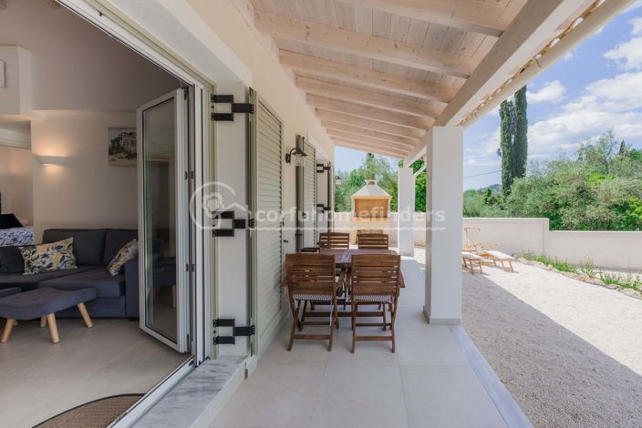 Image No.12-2 Bed House for sale