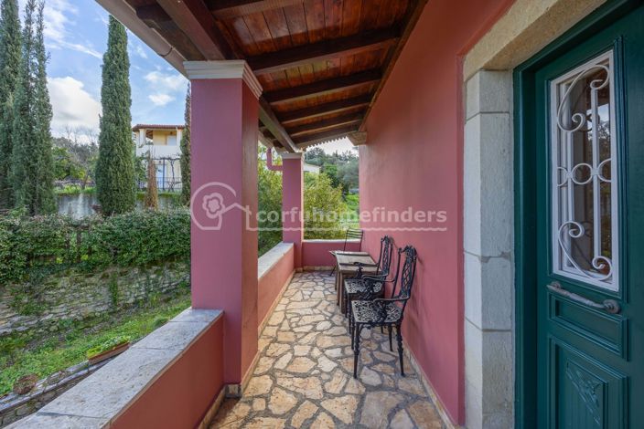 Image No.17-3 Bed House for sale