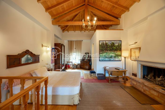 Image No.19-3 Bed House for sale