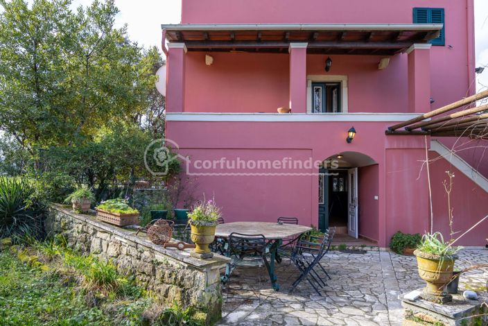 Image No.2-3 Bed House for sale