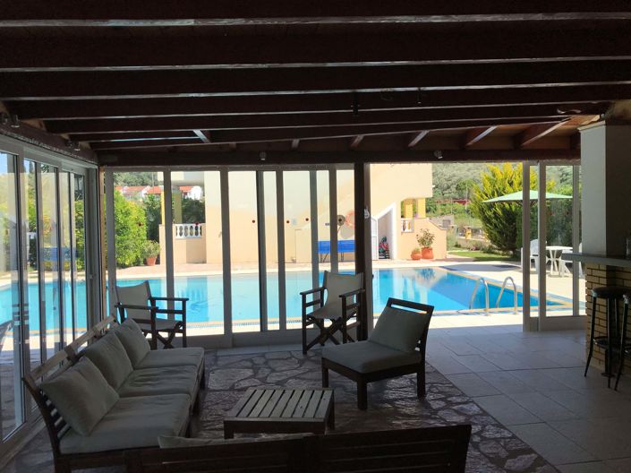 Image No.16-6 Bed House for sale