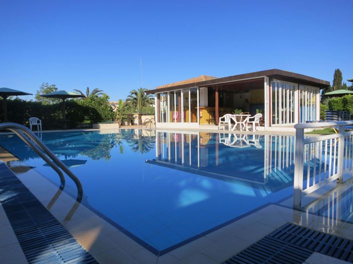 Image No.3-6 Bed House for sale