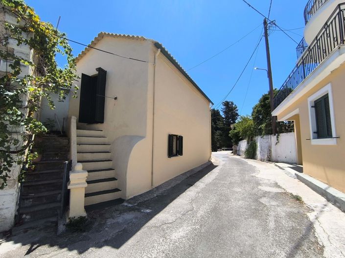Image No.17-2 Bed House for sale