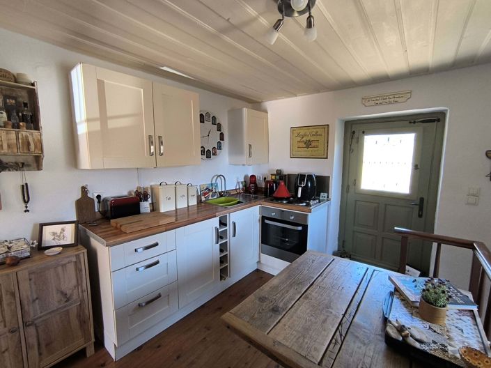 Image No.5-2 Bed House for sale