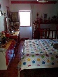 ad223aa4-e37d-4c0c-be9d-1bdf3fd92046