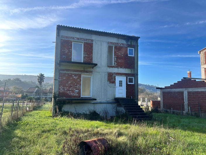 Image No.3-3 Bed House for sale