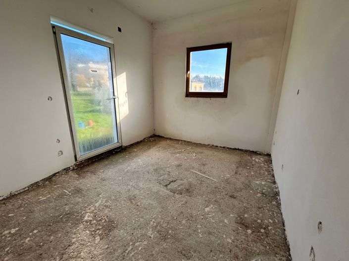 Image No.7-3 Bed House for sale