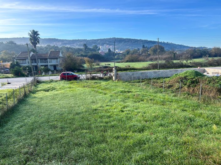 Image No.9-3 Bed House for sale