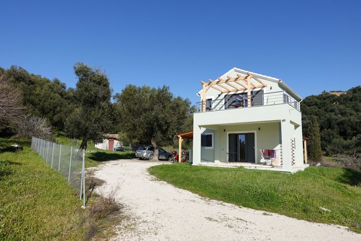 Image No.9-3 Bed House for sale