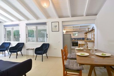 522543bf-f87c-4caa-bd56-d34a92d9412b