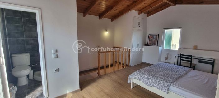 Image No.14-3 Bed House for sale