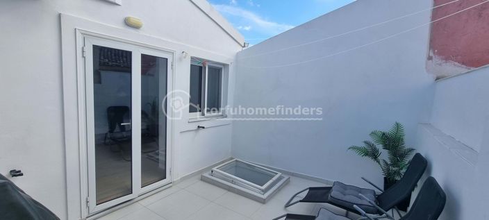 Image No.15-3 Bed House for sale