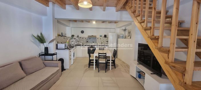 Image No.2-3 Bed House for sale