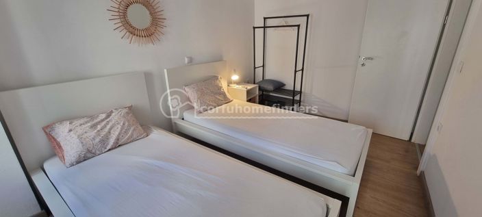 Image No.7-3 Bed House for sale