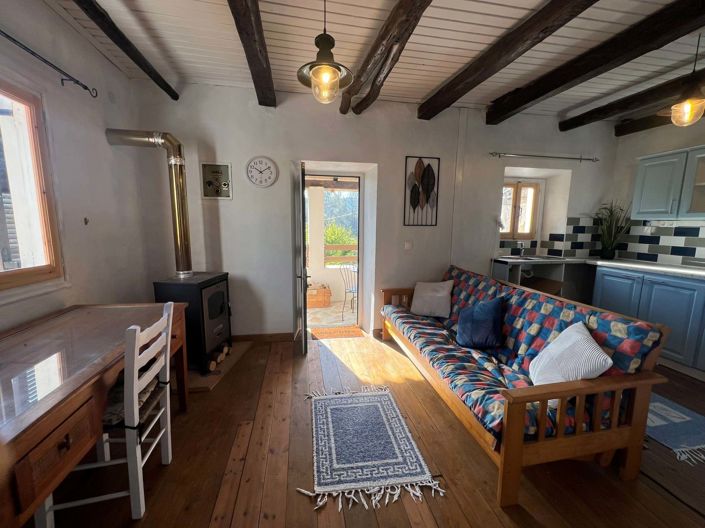 Image No.8-4 Bed House for sale