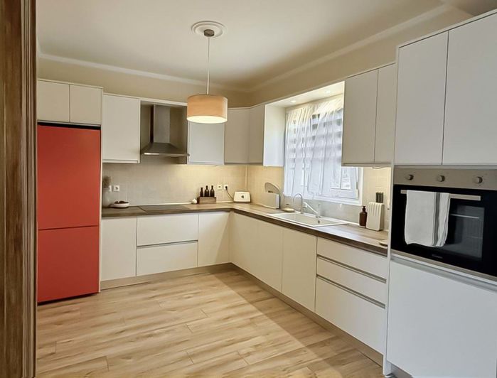 Image No.7-2 Bed House for sale