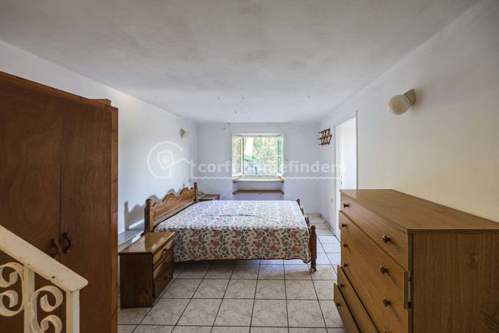Image No.9-1 Bed House for sale