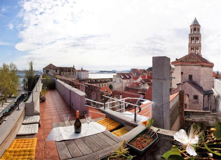 Image No.12-Appartement de 2 chambres à vendre à Split