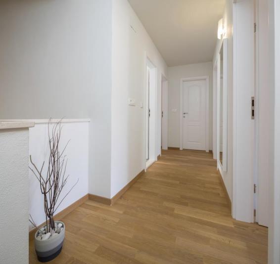 Image No.13-3 Bed Villa for sale