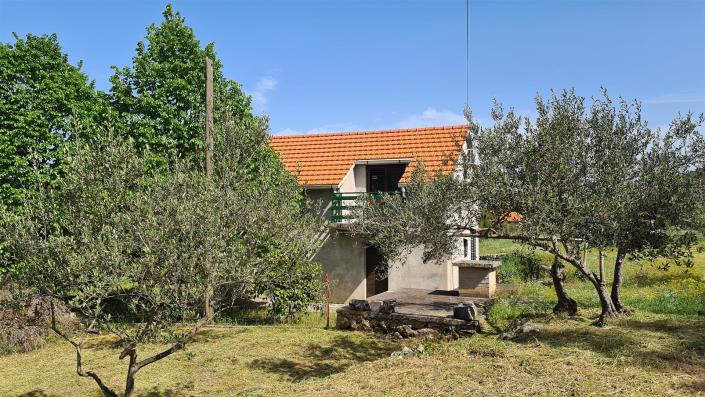 Image No.1-3 Bed House for sale