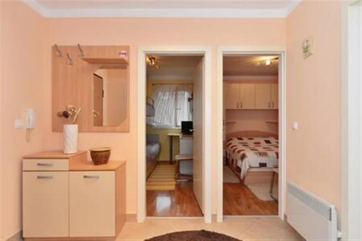 Image No.12-2 Bed Apartment for sale