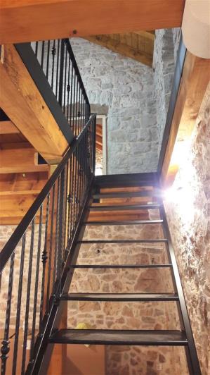 Image No.9-Villa / Détaché de 4 chambres à vendre à Hvar