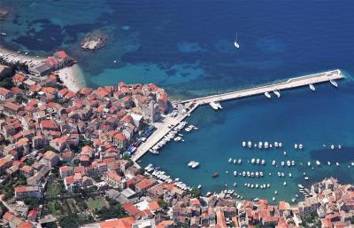 6 Bed House for sale