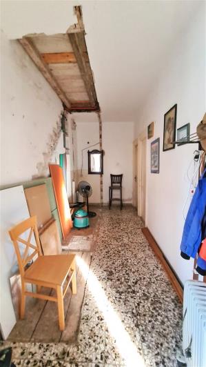 Image No.14-6 Bed House for sale